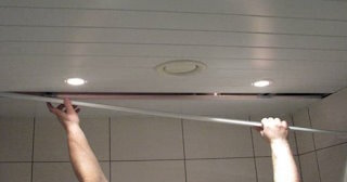 Демонтаж реечных потолков в Дальнереченске - цена за м2 от 460 рублей - Сварной-Длн